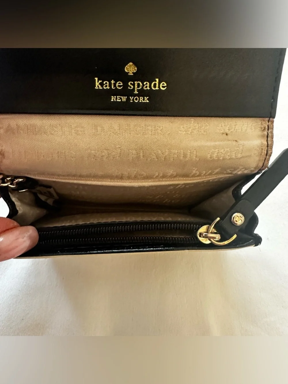 Kate Spade Kiera Chelsea Park Black Cream Striped Patent Wallet with Key Ring